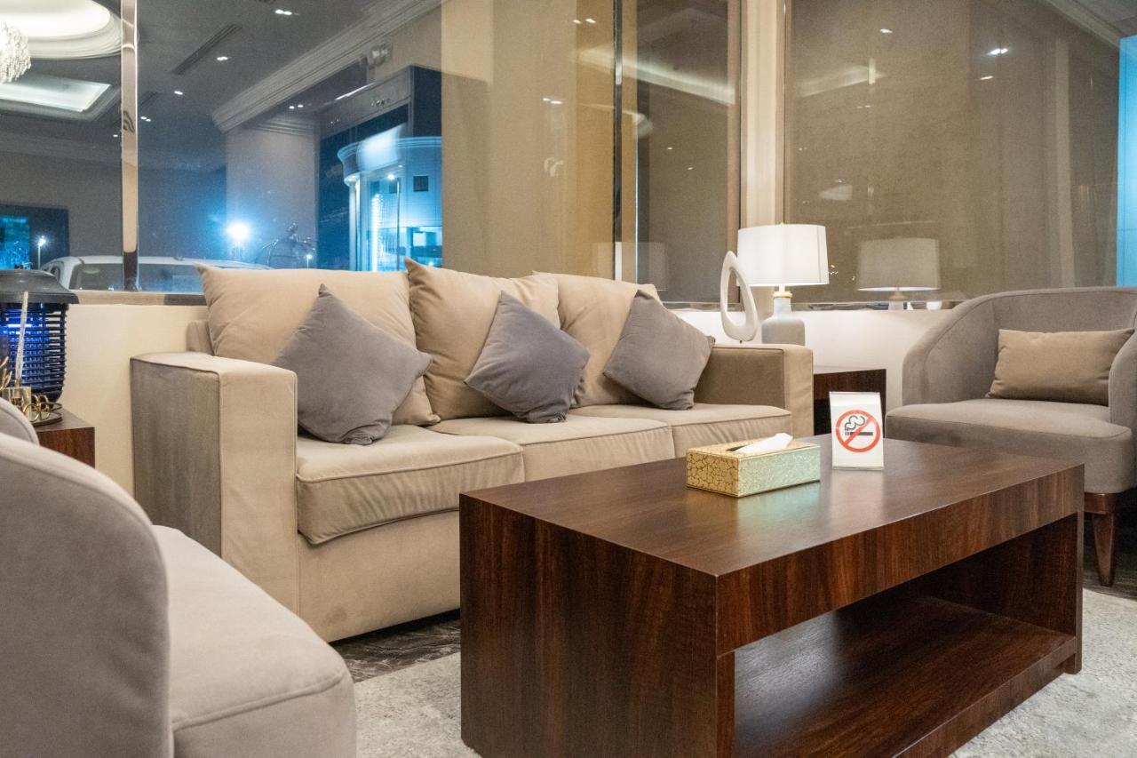 阿可贺巴Dyafa Luxury公寓 外观 照片
