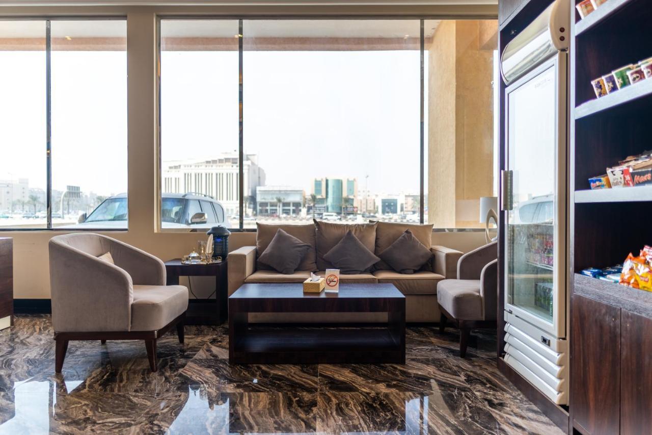 阿可贺巴Dyafa Luxury公寓 外观 照片