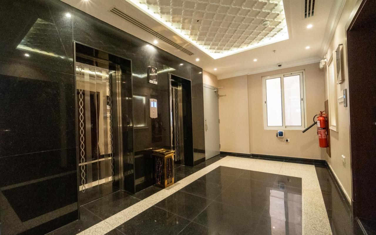 阿可贺巴Dyafa Luxury公寓 外观 照片